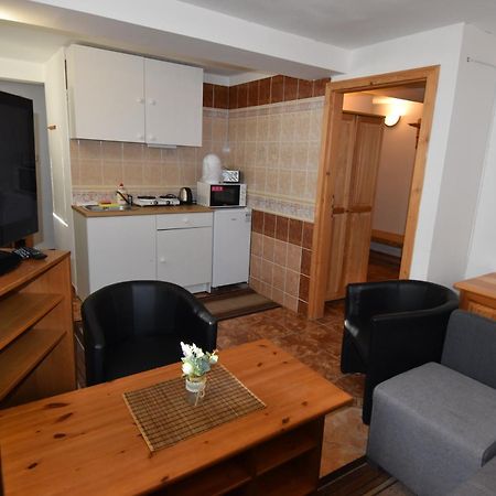 Kavárna Lucie s ubytováním Horní Těrlicko Exterior foto